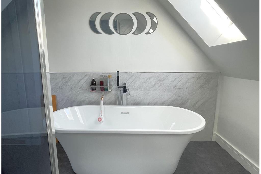 Braehead Farm,
Whiting Bay,
Isle of Arran,
KA27 8RJ - image 32