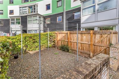 10/5 Slateford Green, Slateford, Edinburgh, EH14 1NE - image 14