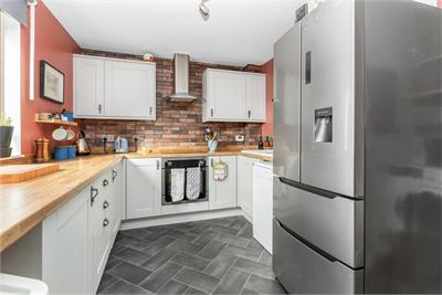 10/5 Slateford Green, Slateford, Edinburgh, EH14 1NE - image 4