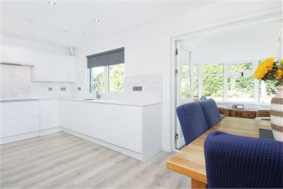 4 Old Smiddyfield Park, Blyth Bridge, EH46 7AN - image 4