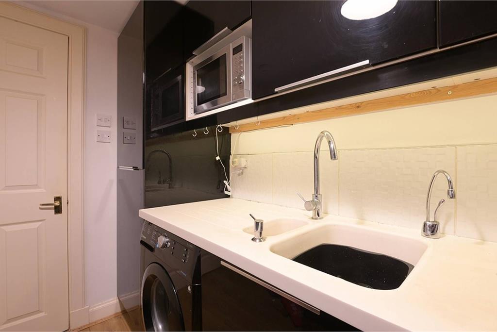 4/7 Infirmary Street, Old Town, EH1 1LT - image 4
