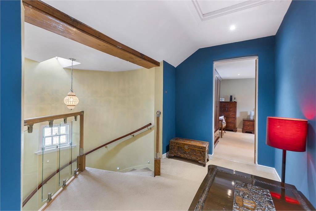 Castle House,
27 High Street,
Kirkliston,
EH29 9AY - image 22