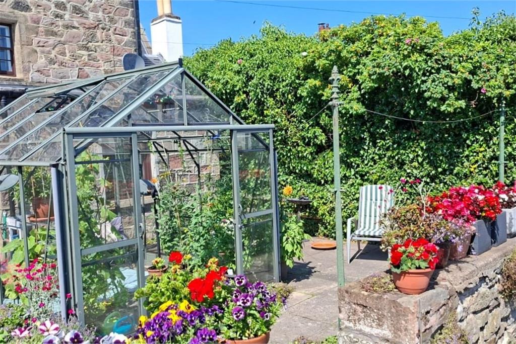 Castle House,
27 High Street,
Kirkliston,
EH29 9AY - image 35