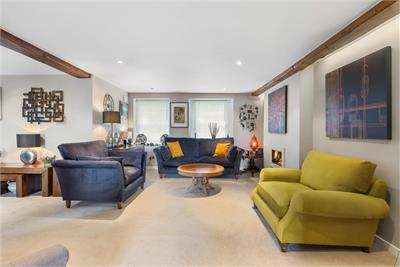 Castle House,
27 High Street,
Kirkliston,
EH29 9AY - image 9