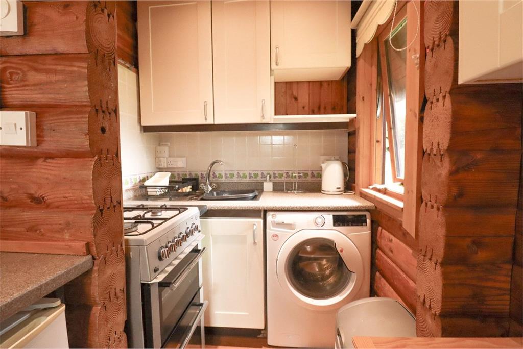 38, Barend,
Sandyhills,
Dalbeattie,
DG5 4NU - image 6