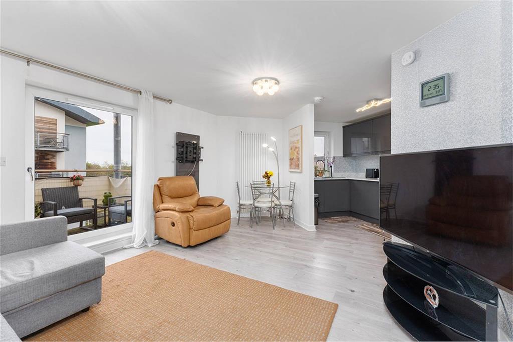 Flat 12, 2 Drybrough Crescent, , EH16 4FB - image 2