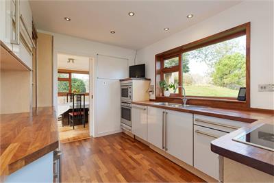 Kirklands,
High Street,
Aberdour,
Burntisland,
KY3 0SY - image 8