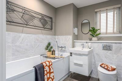Flat 2, 5 Emily McBain Way, South Queensferry, EH30 9GS - image 9