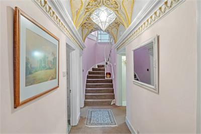 Thornbank, 630 Lanark Road, Juniper Green, EH14 5EW - image 2