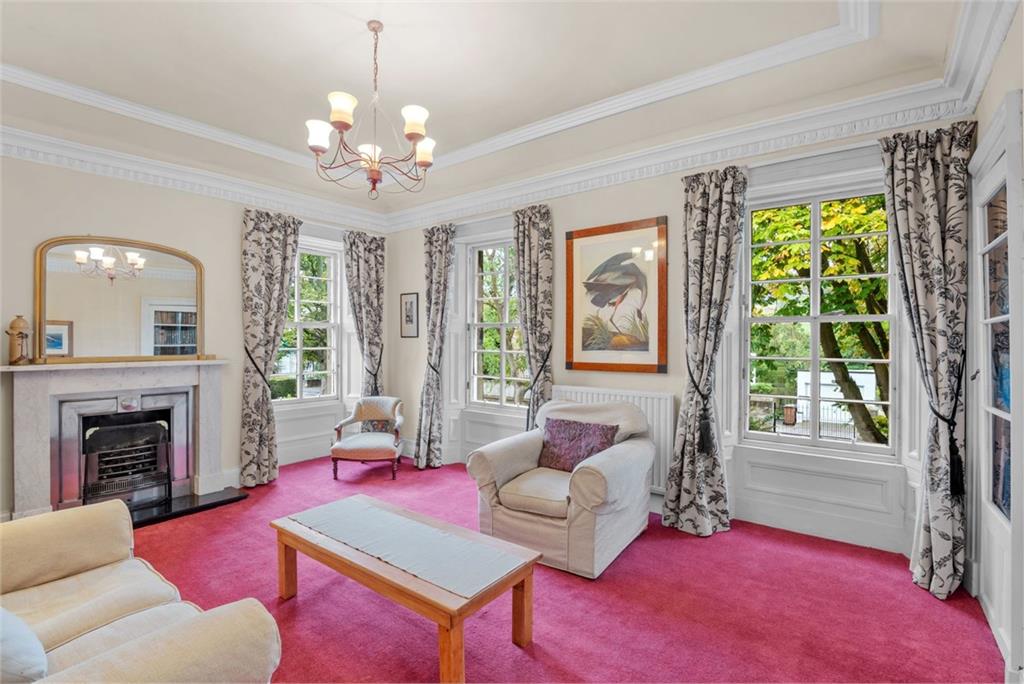 Thornbank, 630 Lanark Road, Juniper Green, EH14 5EW - image 3