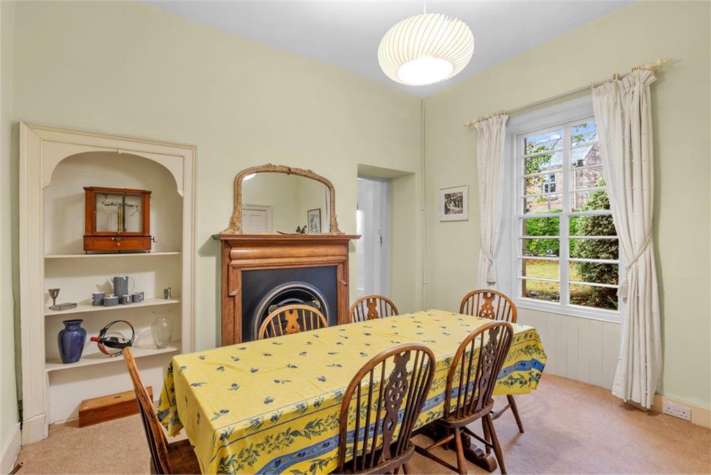 Thornbank, 630 Lanark Road, Juniper Green, EH14 5EW - image 4