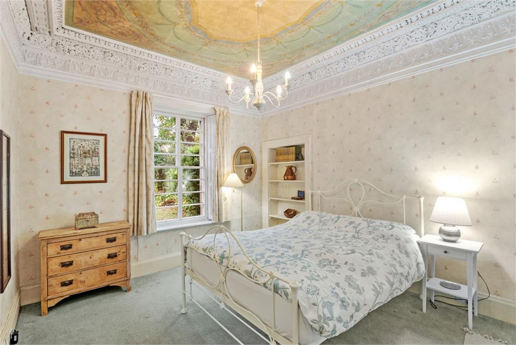 Thornbank, 630 Lanark Road, Juniper Green, EH14 5EW - image 5