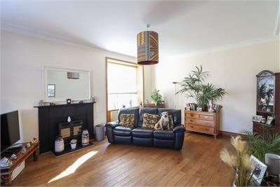 1 Port Street, Dalbeattie, DG5 4BE - image 2
