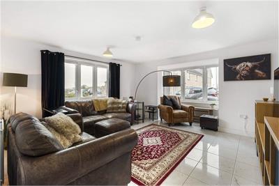 2 Niven Way,
West Craigs,
Edinburgh,
EH12 8FP - image 12