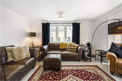 2 Niven Way, West Craigs, Edinburgh, EH12 8FP - image 3