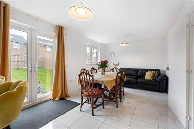2 Niven Way,
West Craigs,
Edinburgh,
EH12 8FP - image 8