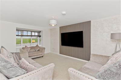 19 Smith Wynd, Tranent, EH33 2FG - image 2