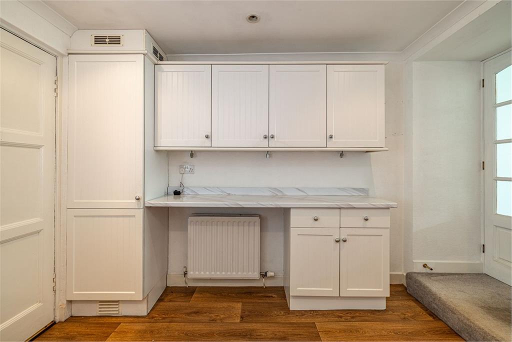 110 High Street, Annan, DG12 6DW - image 4