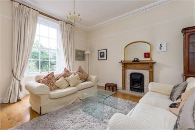 9/6 Great King Street, New Town, Edinburgh, EH3 6QW - image 4