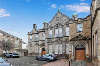 4/2 Davie Street, Old Town, Edinburgh, EH8 9EB - image 2