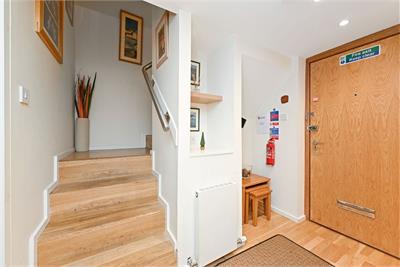 4/2 Davie Street, Old Town, Edinburgh, EH8 9EB - image 7