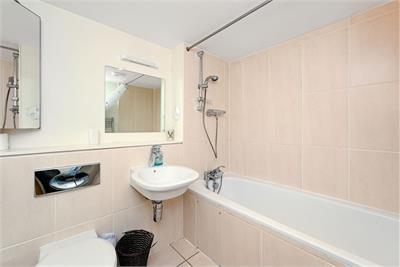 4/2 Davie Street, Old Town, Edinburgh, EH8 9EB - image 10