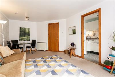 5/1 Timber Bush, Edinburgh, EH6 6QR - image 6