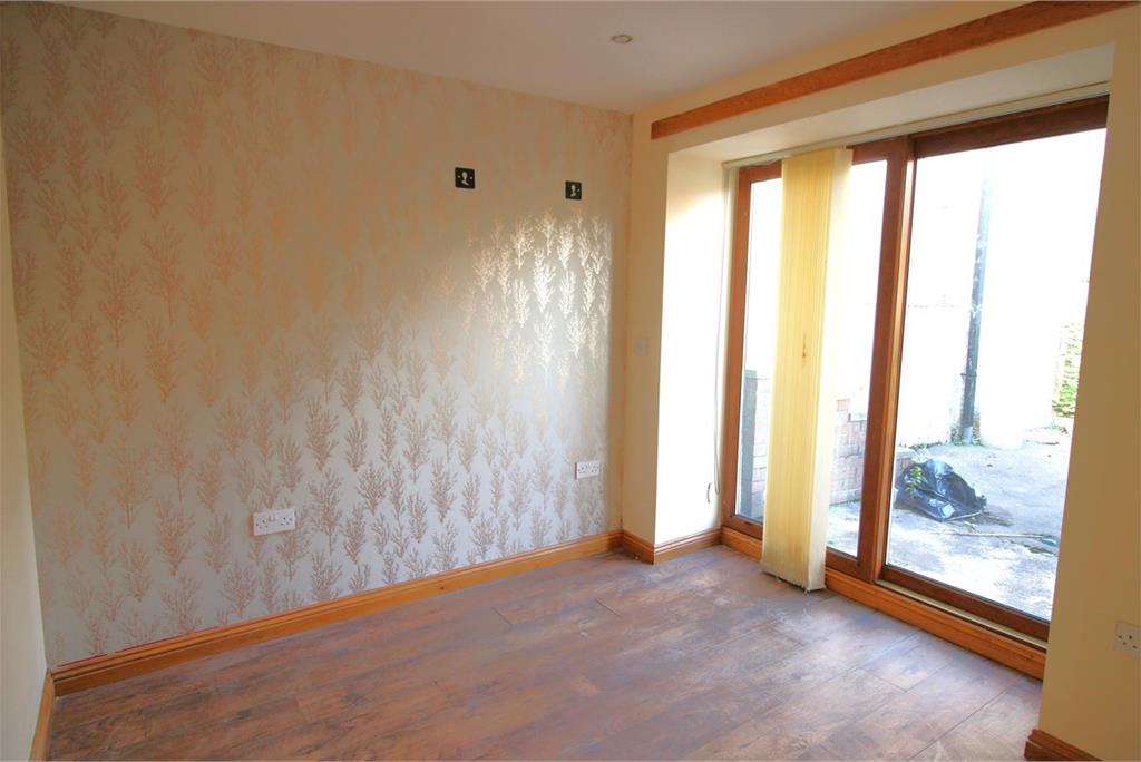 Bellevue,
Burnbank Street,
Ecclefechan,
Lockerbie,
DG11 3ED - image 6
