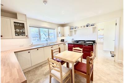 Oakbank,
9 Bracken Wood,
Gatehouse of Fleet,
DG7 2FA - image 8