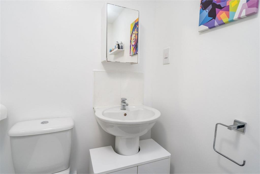 16 Slateford Gait, EDINBURGH, EH111GW - image 12