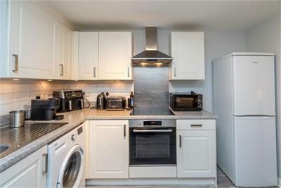16 Slateford Gait, EDINBURGH, EH111GW - image 5
