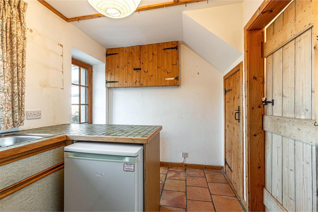 The Cottage, 1 East Flemington, Burnmouth, Nr Eyemouth, TD14 5SQ - image 5
