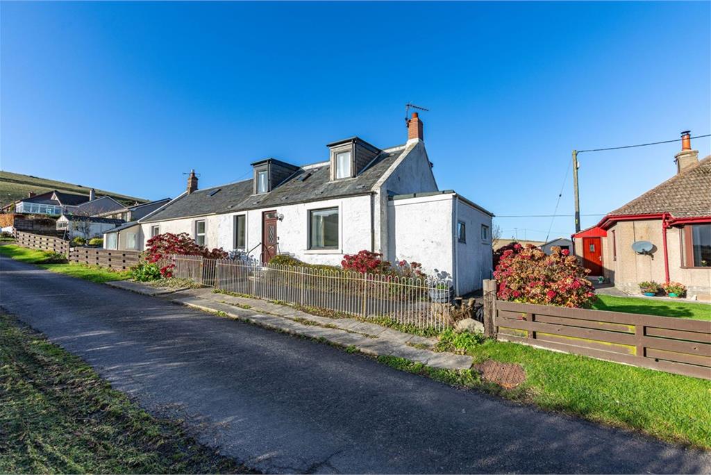 The Cottage, 1 East Flemington, Burnmouth, Nr Eyemouth, TD14 5SQ - image 1