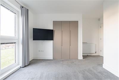 3/2 Poppy Cruick, Edinburgh, EH4 8FN - image 13