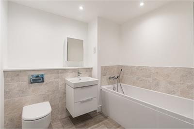 3/2 Poppy Cruick, Edinburgh, EH4 8FN - image 4