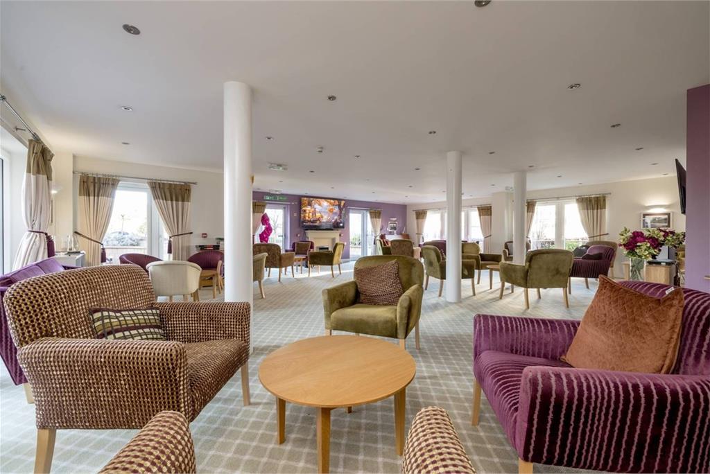 Flat 36, Lyle Court,
25 Barnton Grove,
Edinburgh,
EH4 6EZ - image 2