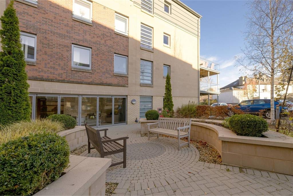 Flat 36, Lyle Court,
25 Barnton Grove,
Edinburgh,
EH4 6EZ - image 8