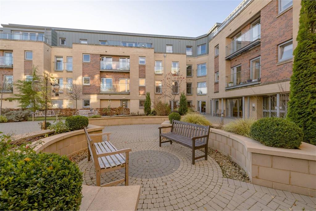 Flat 36, Lyle Court,
25 Barnton Grove,
Edinburgh,
EH4 6EZ - image 1