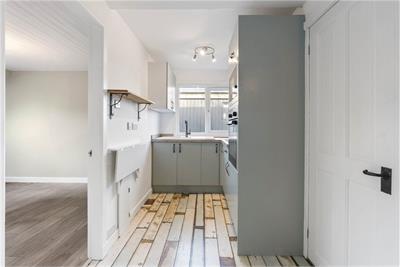8 Chalet,
Back Road,
Belhaven,
Dunbar,
EH42 1NX - image 7