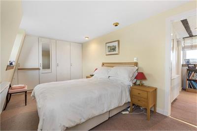 40 Boggs Holdings,
Pencaitland,
East Lothian,
EH34 5BJ - image 24