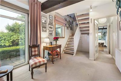 40 Boggs Holdings,
Pencaitland,
East Lothian,
EH34 5BJ - image 10