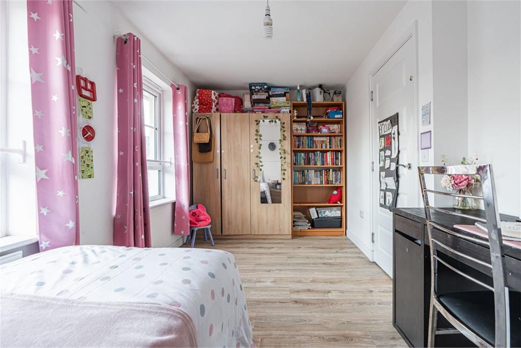 3 Barnyard Park Loan, Edinburgh, EH12 9LP - image 22