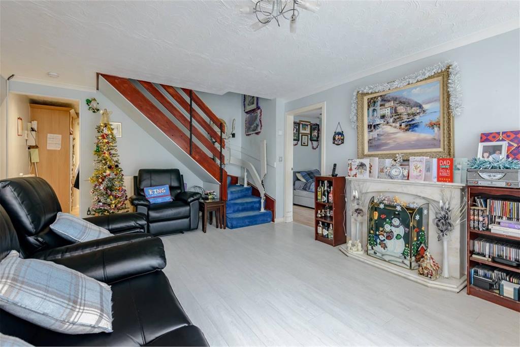 18 Baberton Mains Brae,
Edinburgh,
EH14 3HH - image 3