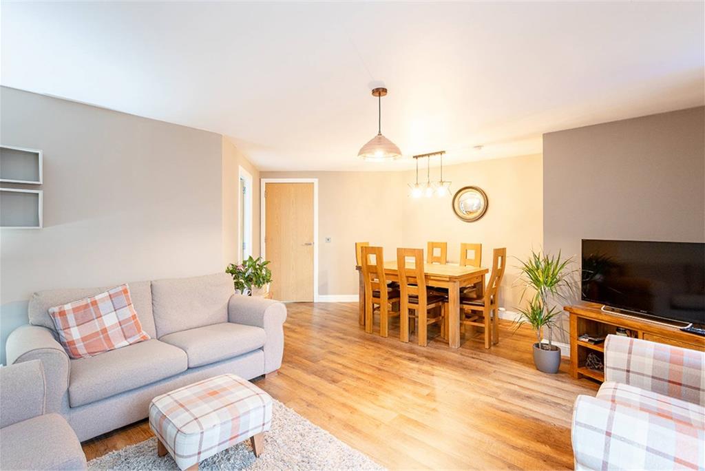 3 Riverside Park, Blairgowrie, PH10 6GB - image 5