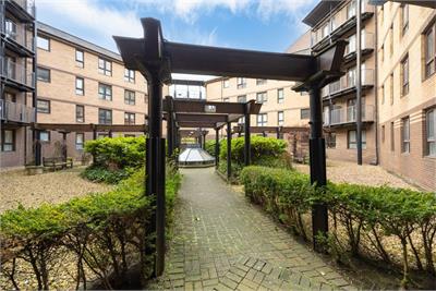 Flat 0/5,
69 James Watt Street,
Glasgow,
G2 8NF - image 19