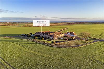 Links Lodge,
3 Blacklaws Steading,
Blacklaws,
Anstruther,
KY10 3JZ - image 24
