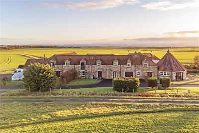 Links Lodge,
3 Blacklaws Steading,
Blacklaws,
Anstruther,
KY10 3JZ - image 25