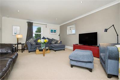 Links Lodge,
3 Blacklaws Steading,
Blacklaws,
Anstruther,
KY10 3JZ - image 6