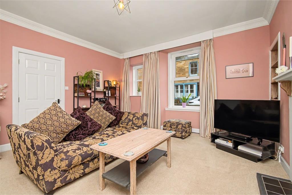 8 Rodger Street,
Cellardyke,
Anstruther,
KY10 3HU - image 4