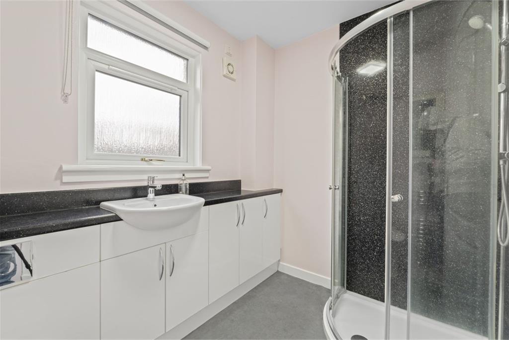 22 Tweedbank Ley, Innerleithen, EH44 6PE - image 11